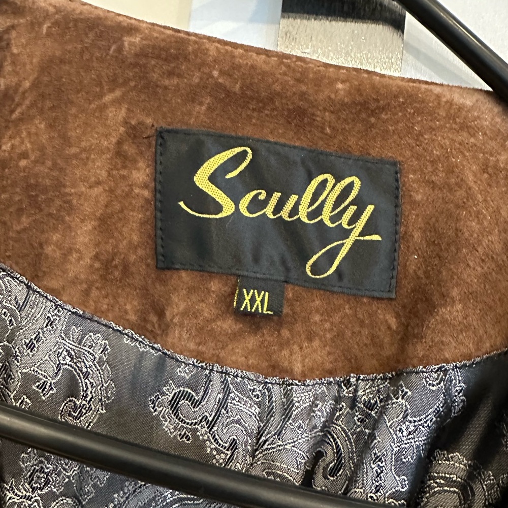 Leather jacket . Scully women’s leather jacket . Size XXL never ever worn . - Picture 6 of 9